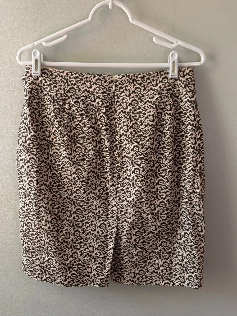 J.Crew Pencil Skirt Geometric Pattern Size 8 Academia